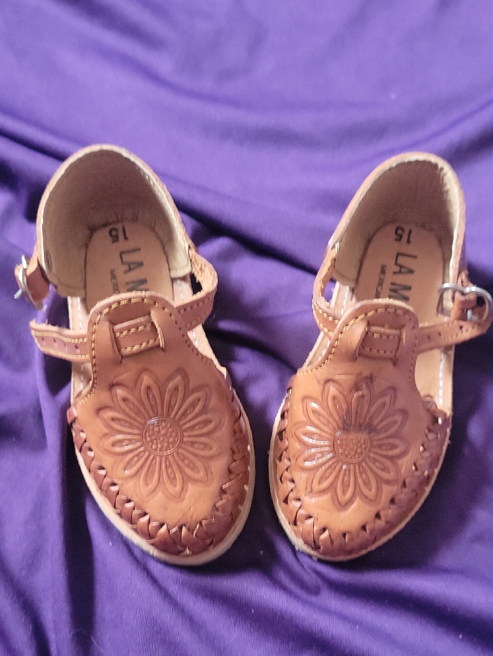 Adorable Toddler Leather Floral Sandals